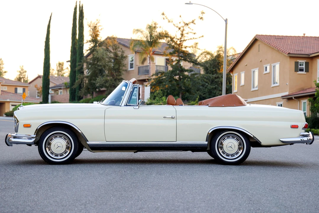1969 Mercedes-Benz W111 Cabriolet - Image 18 of 31