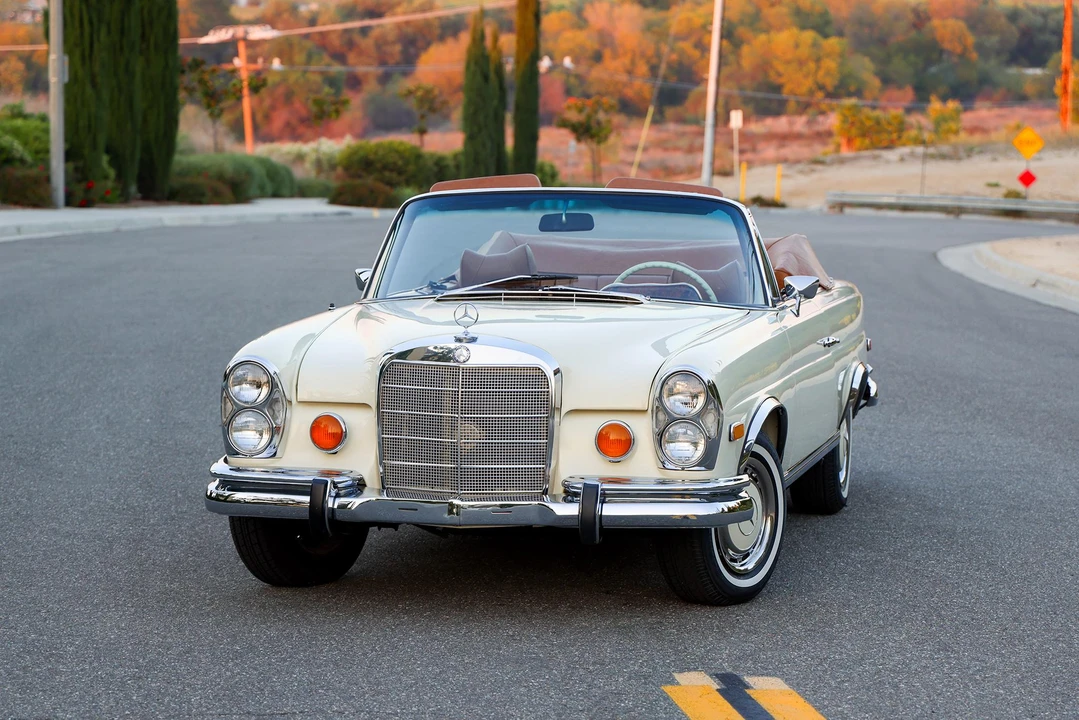 1969 Mercedes-Benz W111 Cabriolet - Image 10 of 31
