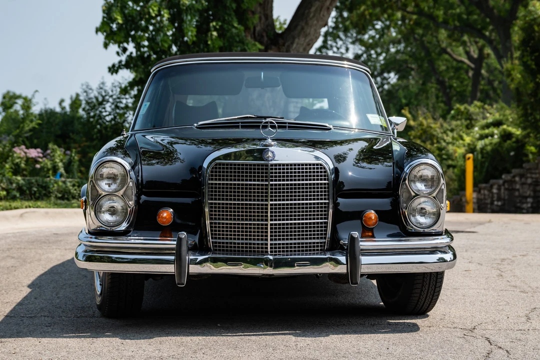 1969 Mercedes-Benz W111 Cabriolet - Image 11 of 31