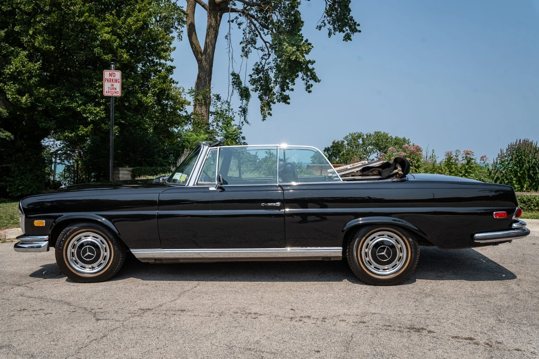 1969 Mercedes-Benz W111 Cabriolet - Image 9 of 31