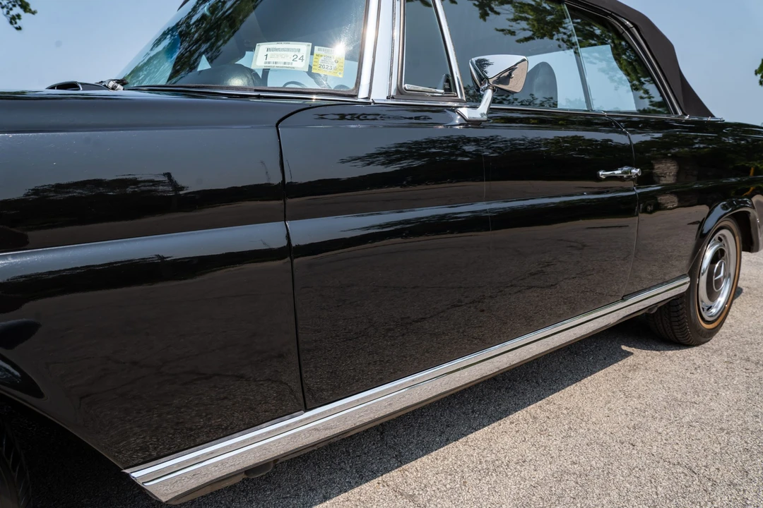 1969 Mercedes-Benz W111 Cabriolet - Image 28 of 31