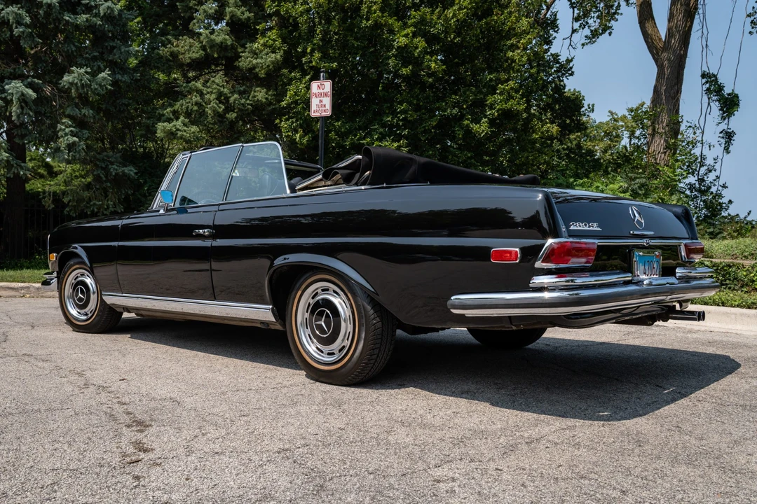 1969 Mercedes-Benz W111 Cabriolet - Image 8 of 31