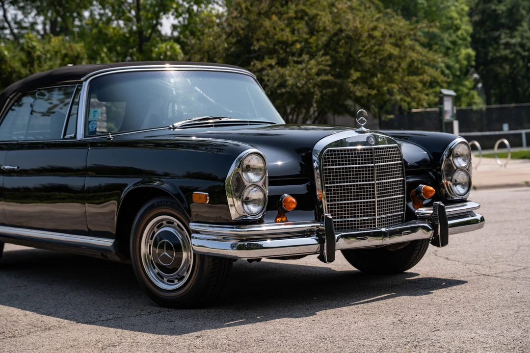 1969 Mercedes-Benz W111 Cabriolet - Image 18 of 31