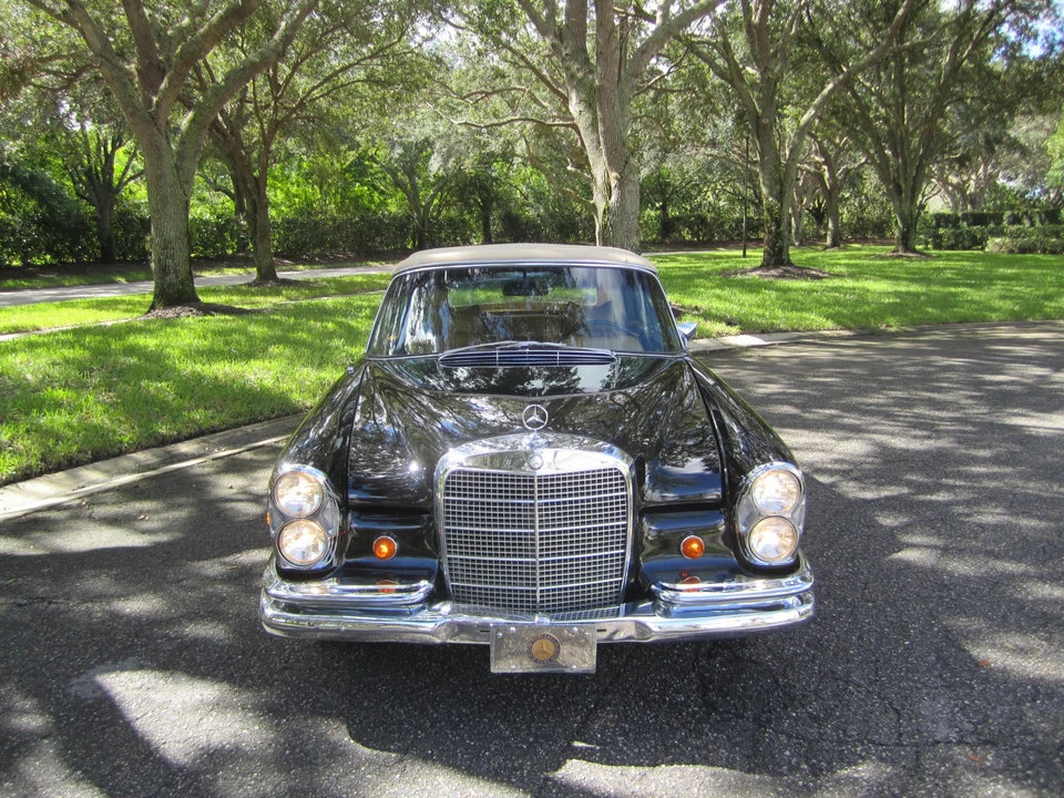 1969 Mercedes-Benz W111 Cabriolet - Image 4 of 31