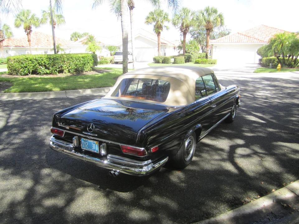 1969 Mercedes-Benz W111 Cabriolet - Image 8 of 31