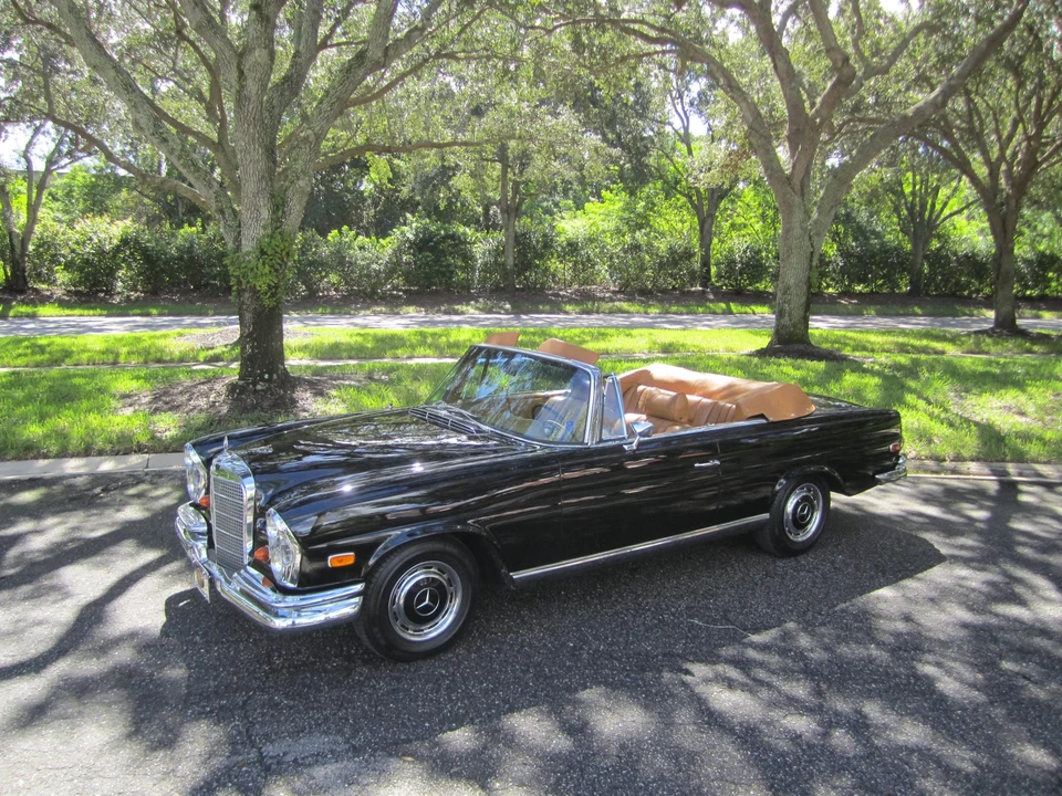 1969 Mercedes-Benz W111 Cabriolet - Image 29 of 31