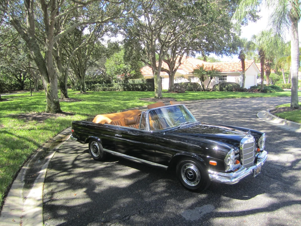 1969 Mercedes-Benz W111 Cabriolet - Image 19 of 31