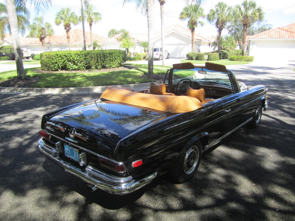1969 Mercedes-Benz W111 Cabriolet - Image 23 of 31