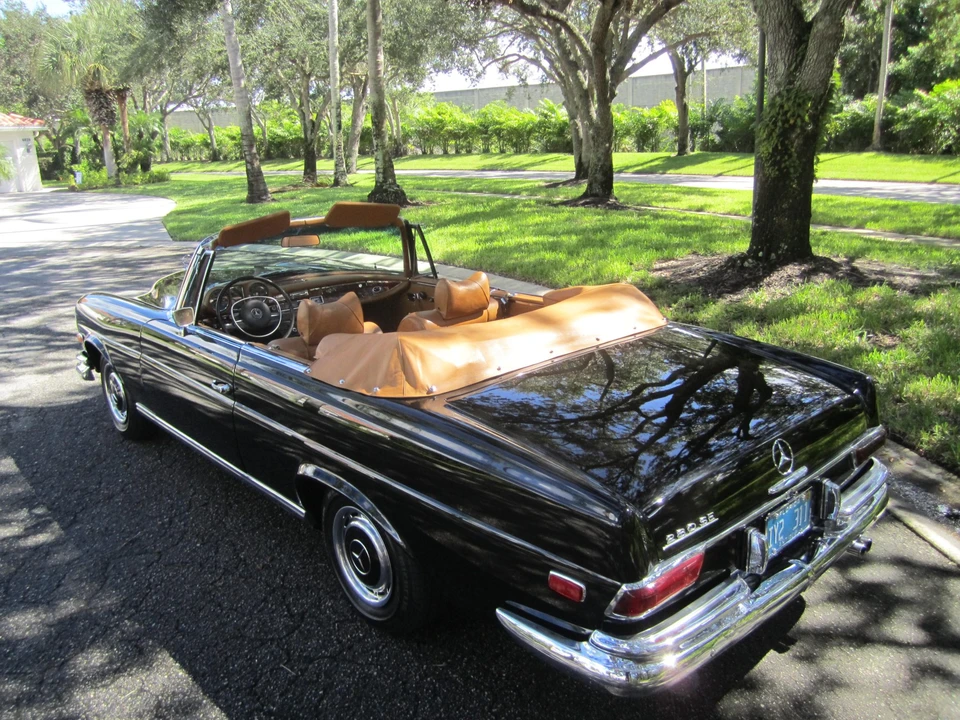 1969 Mercedes-Benz W111 Cabriolet - Image 25 of 31
