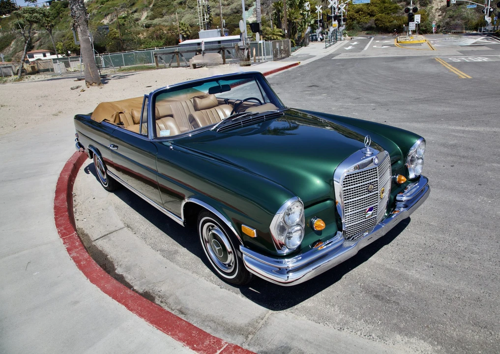 1969 Mercedes-Benz W111 Cabriolet - Image 8 of 31