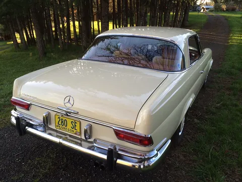 1969 Mercedes-Benz W111 Coupe - Image 3 of 31