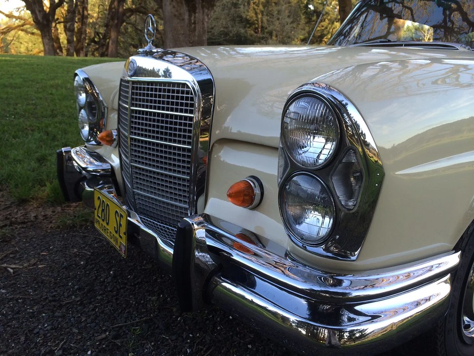 1969 Mercedes-Benz W111 Coupe - Image 7 of 31