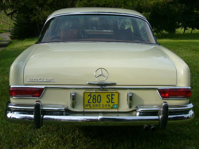 1969 Mercedes-Benz W111 Coupe - Image 9 of 31