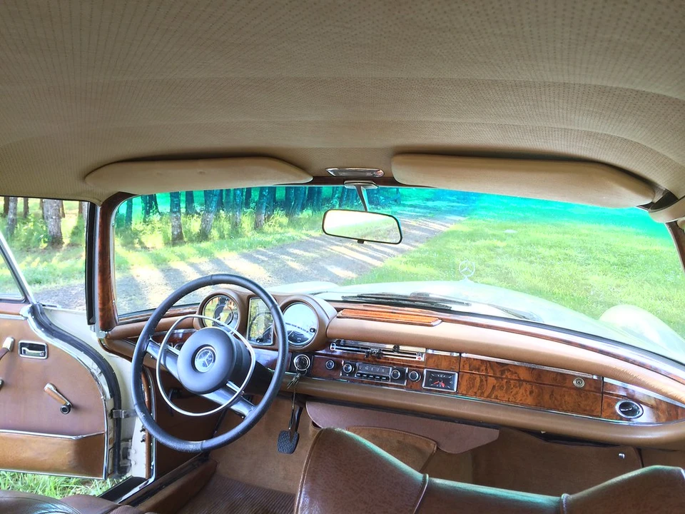 1969 Mercedes-Benz W111 Coupe - Image 22 of 31