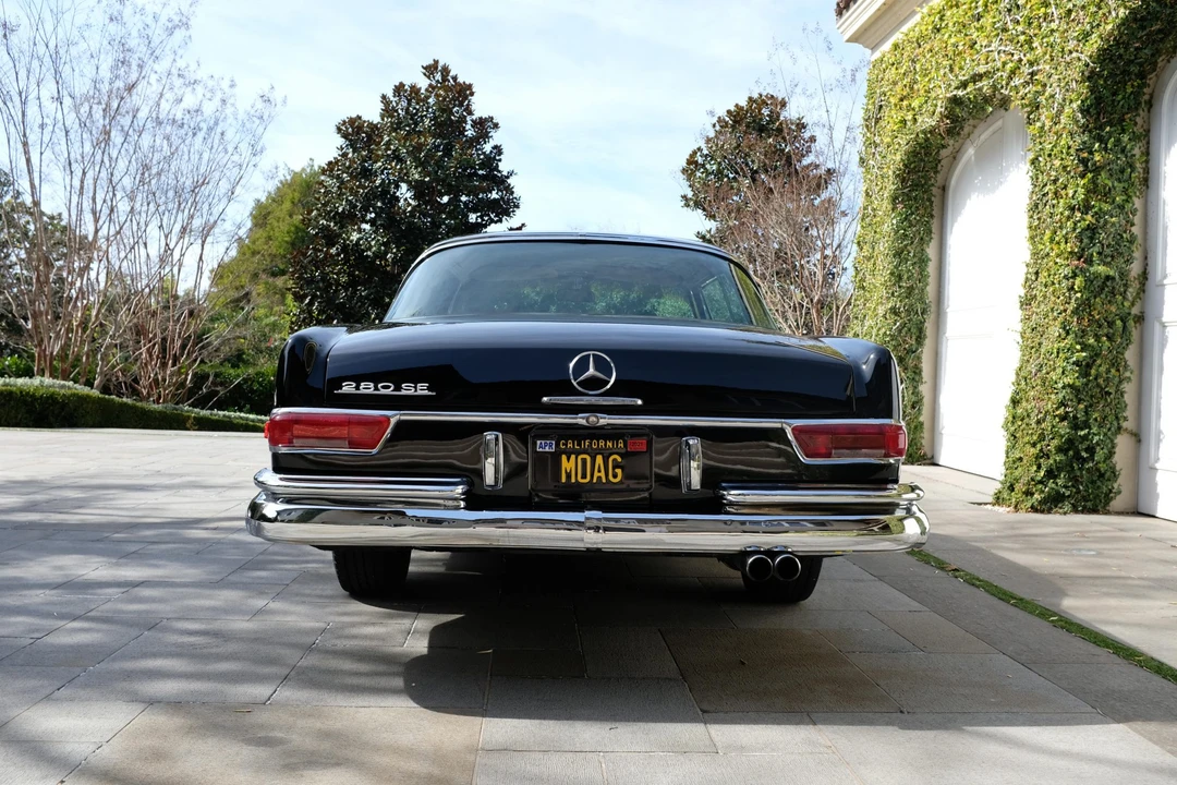 1969 Mercedes-Benz W111 Coupe - Image 9 of 31
