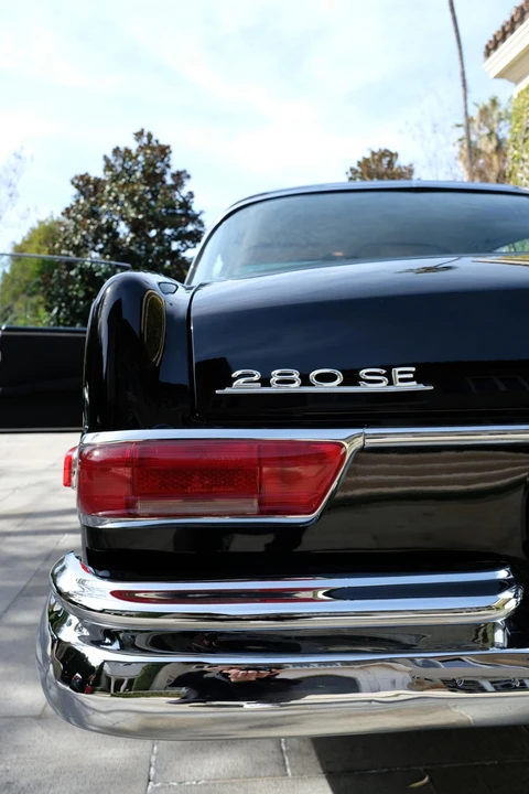 1969 Mercedes-Benz W111 Coupe - Image 24 of 31