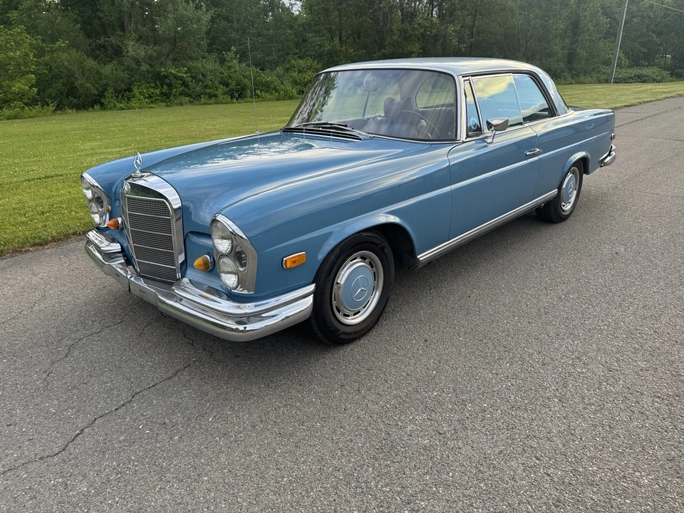 1969 Mercedes-Benz W111 Coupe - Image 3 of 31