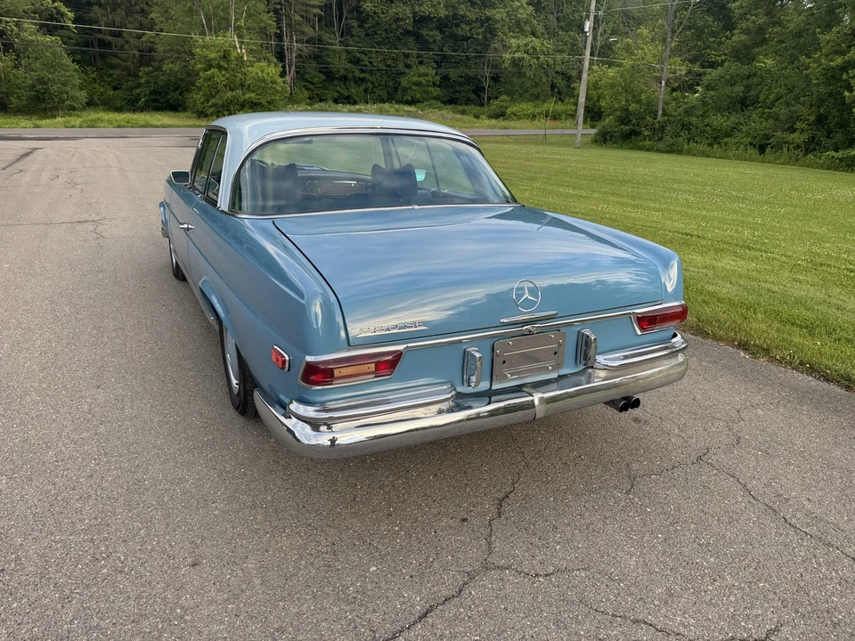 1969 Mercedes-Benz W111 Coupe - Image 10 of 31