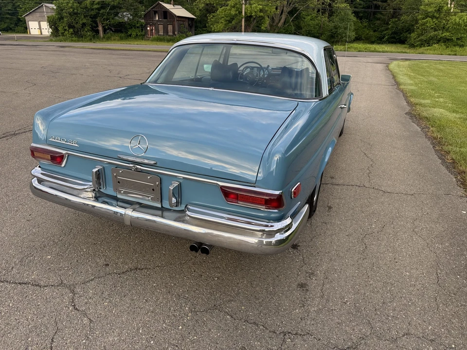 1969 Mercedes-Benz W111 Coupe - Image 12 of 31