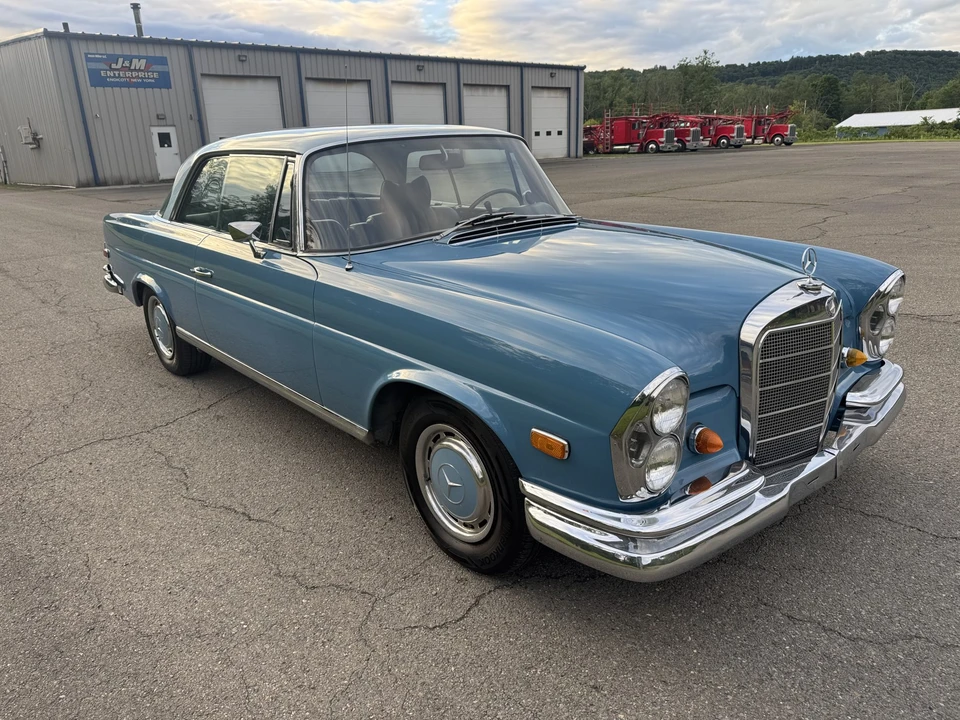 1969 Mercedes-Benz W111 Coupe - Image 18 of 31