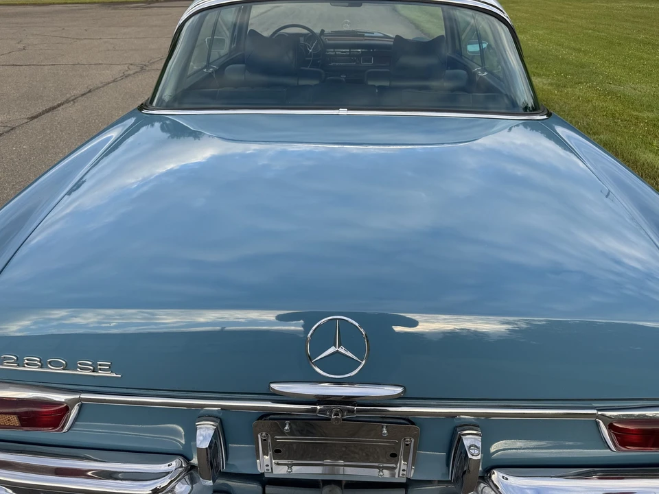 1969 Mercedes-Benz W111 Coupe - Image 28 of 31