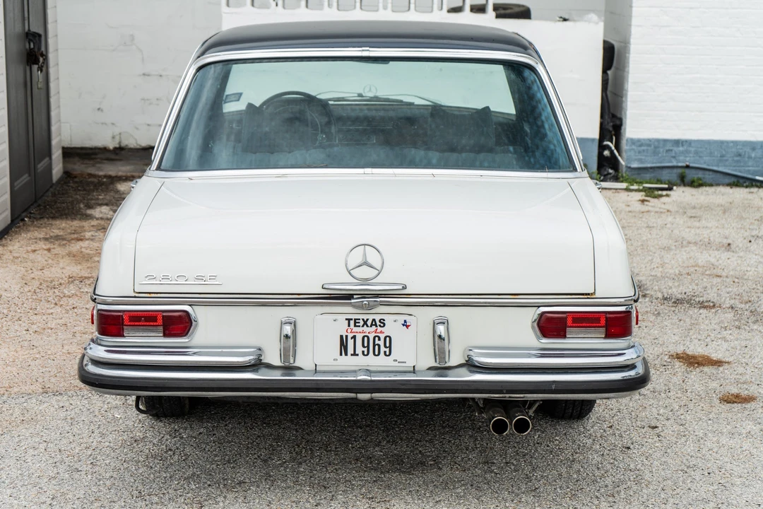 1969 Mercedes-Benz W108 & W109 - Image 9 of 31