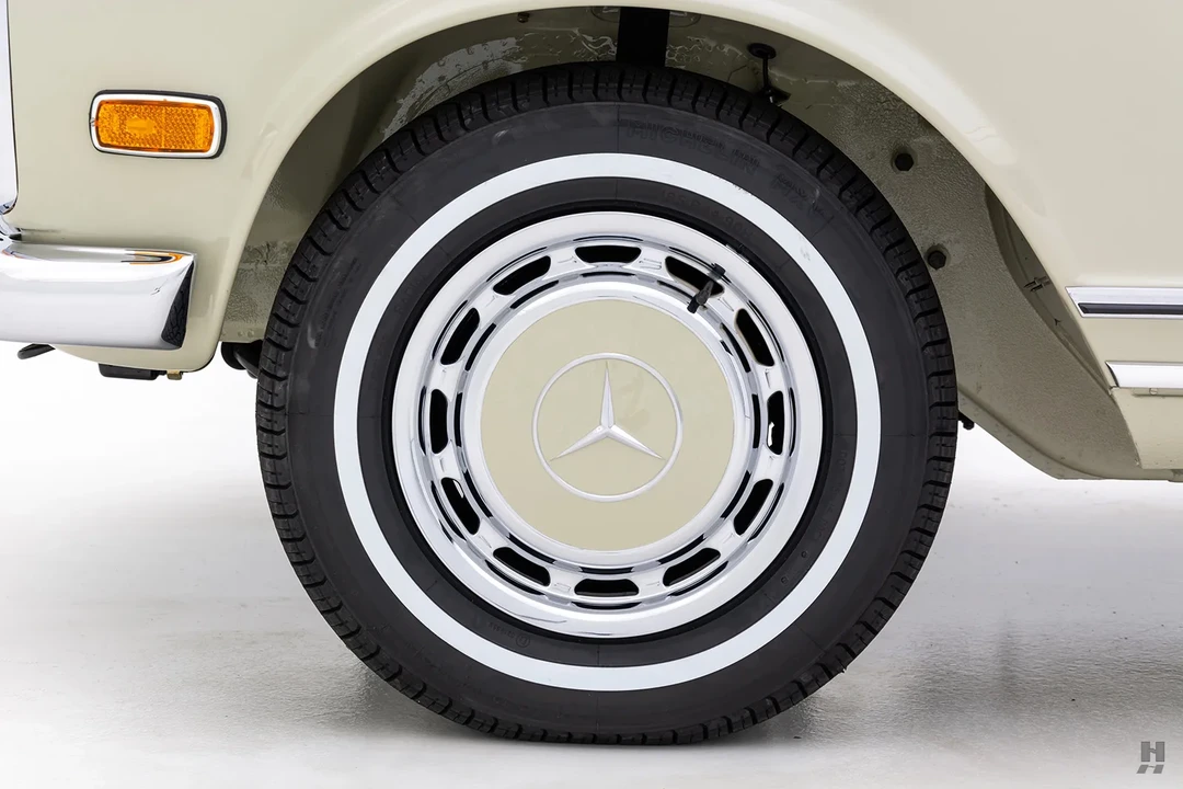 1969 Mercedes-Benz W113 SL-Class - Image 25 of 31