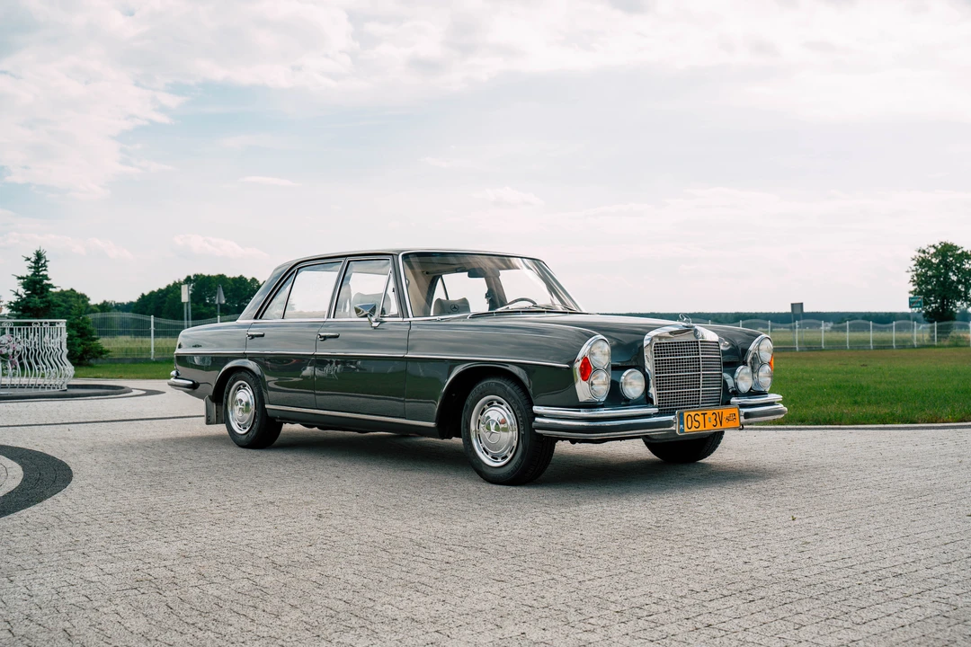 1969 Mercedes-Benz W108 & W109 - Image 9 of 31