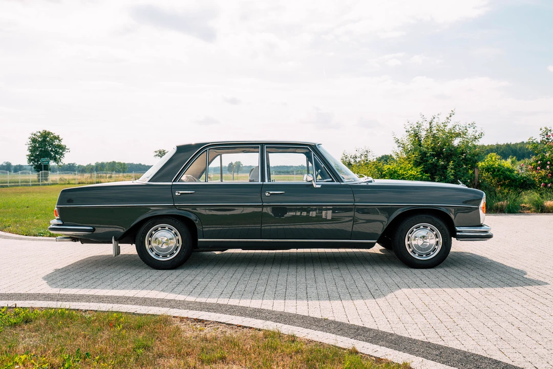 1969 Mercedes-Benz W108 & W109 - Image 8 of 31