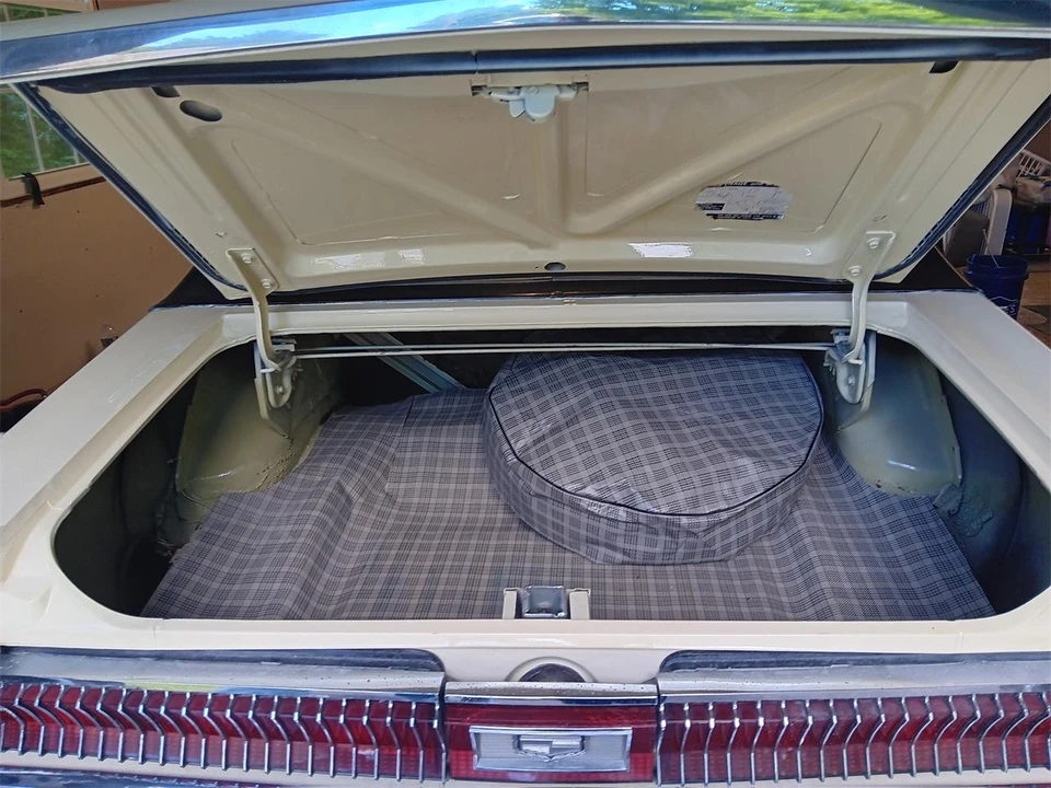 1969 Mercury Cougar 1st Gen - Image 8 of 10