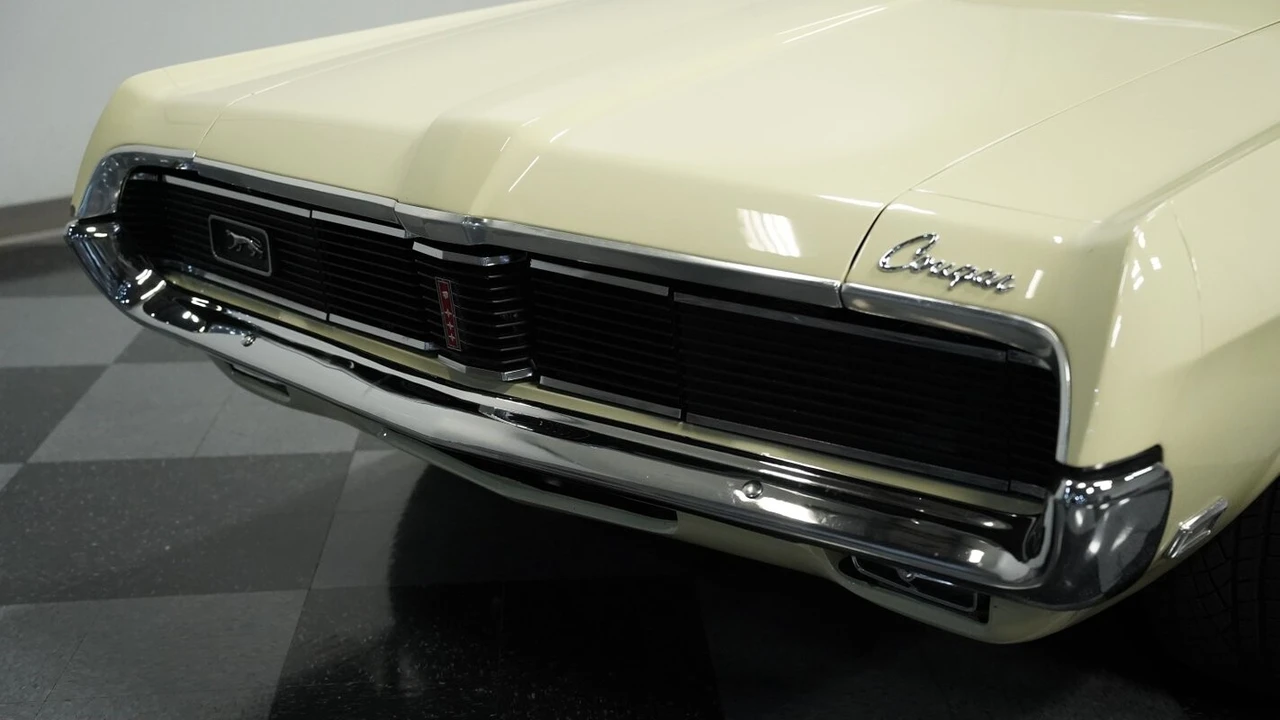 1969 Mercury Cougar 1st Gen - Image 17 of 21