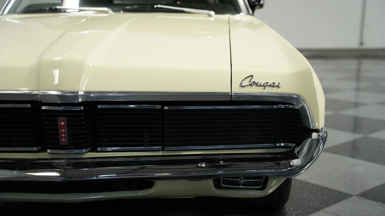 1969 Mercury Cougar 1st Gen - Image 18 of 21
