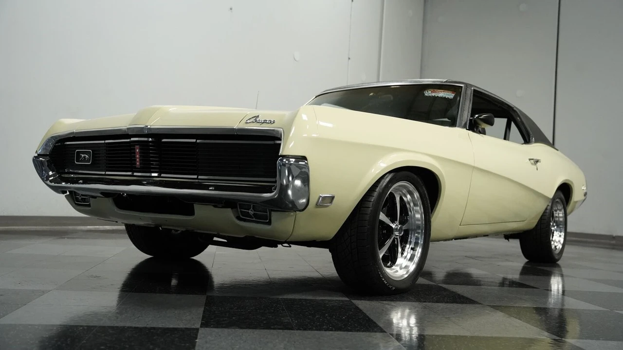 1969 Mercury Cougar 1st Gen - Image 19 of 21