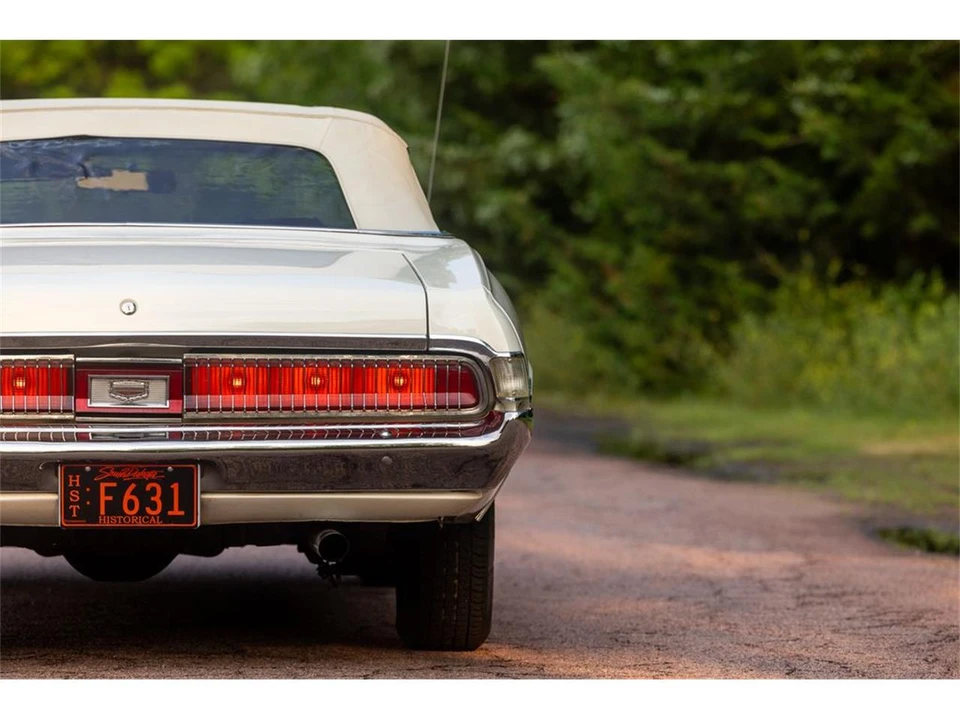 1969 Mercury Cougar 1st Gen - Image 16 of 31