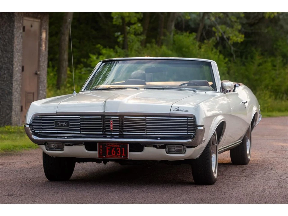 1969 Mercury Cougar 1st Gen - Image 18 of 31