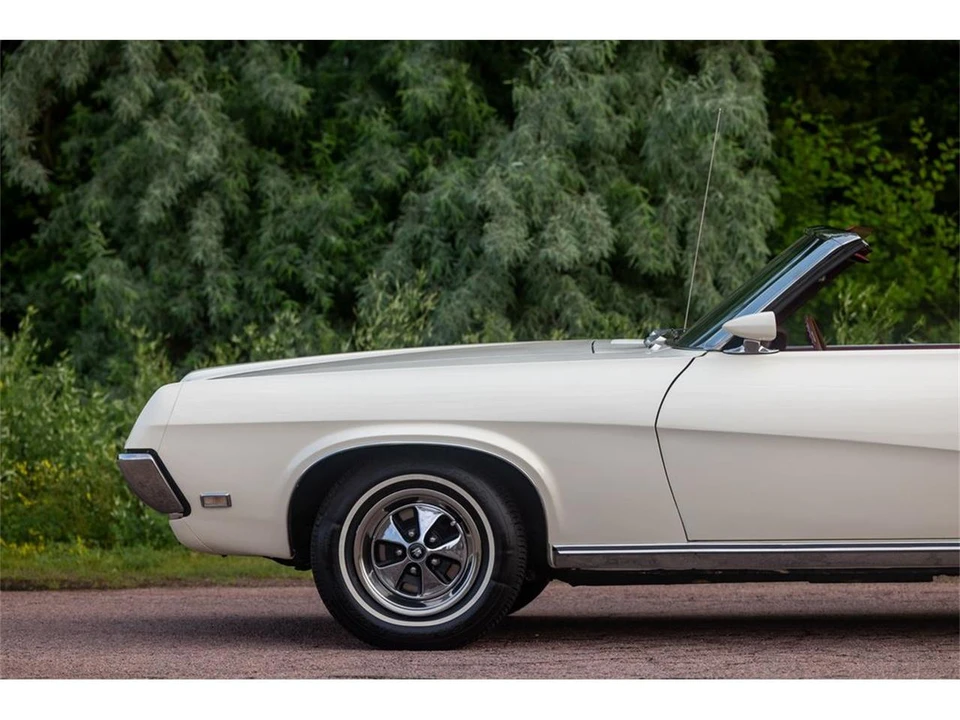 1969 Mercury Cougar 1st Gen - Image 24 of 31