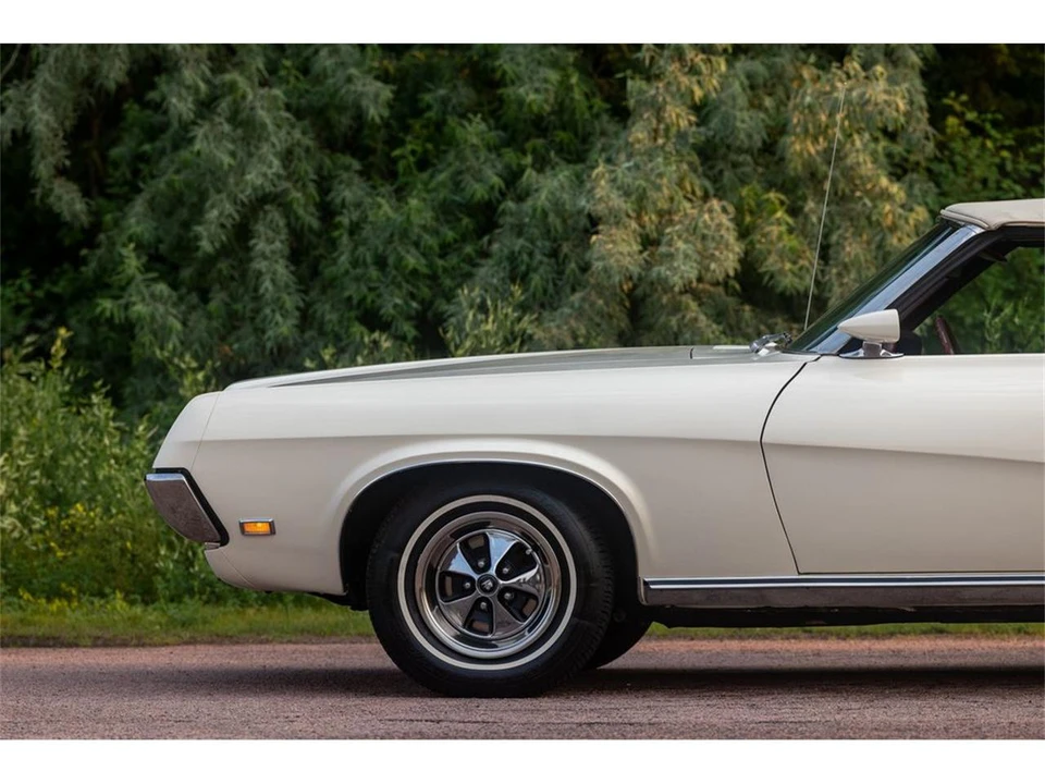 1969 Mercury Cougar 1st Gen - Image 10 of 31