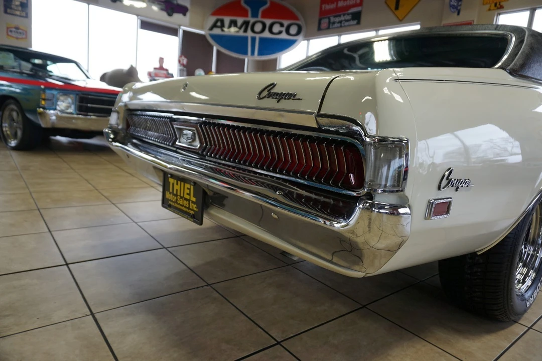 1969 Mercury Cougar 1st Gen - Image 18 of 21