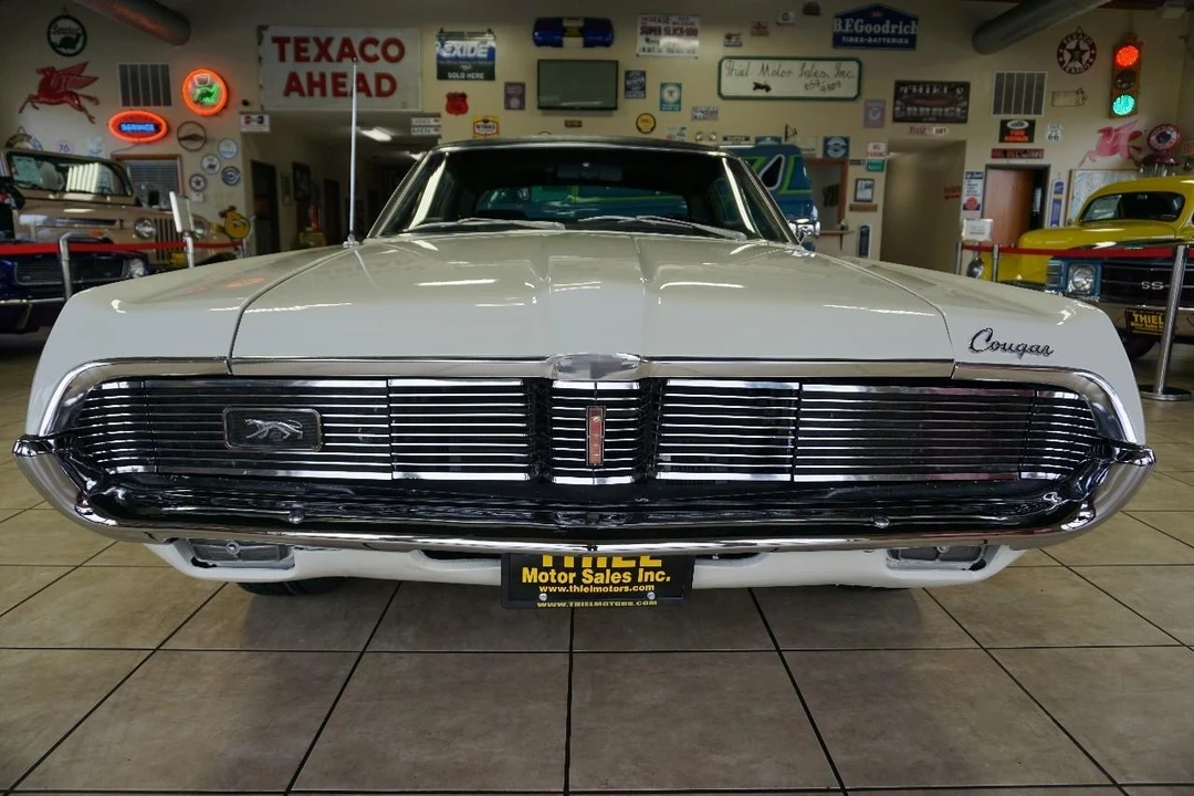 1969 Mercury Cougar 1st Gen - Image 10 of 31