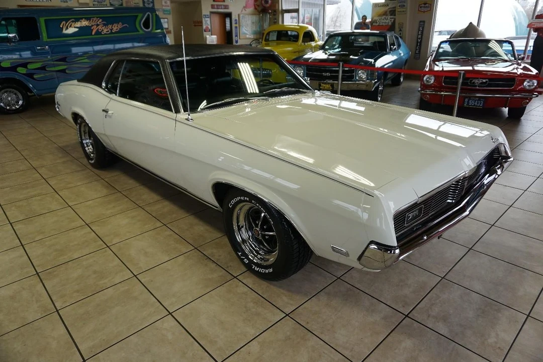 1969 Mercury Cougar 1st Gen - Image 9 of 21