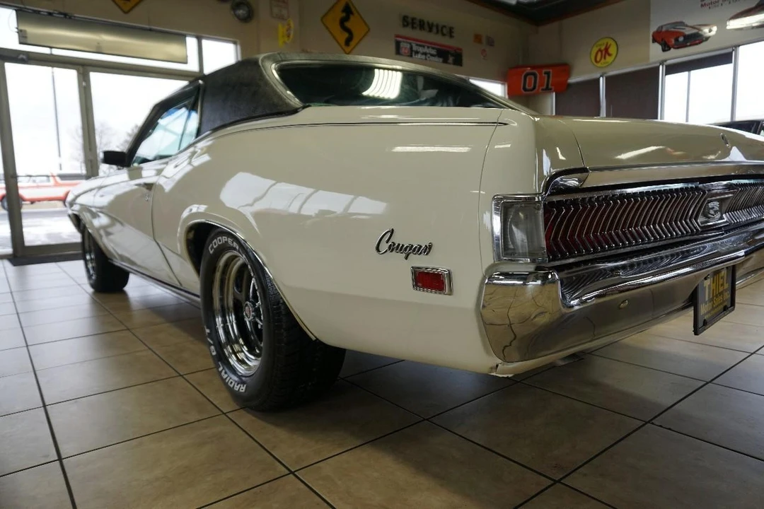 1969 Mercury Cougar 1st Gen - Image 15 of 21