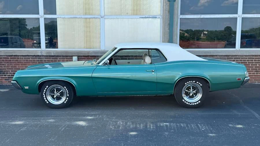 1969 Mercury Cougar 1st Gen - Image 2 of 17