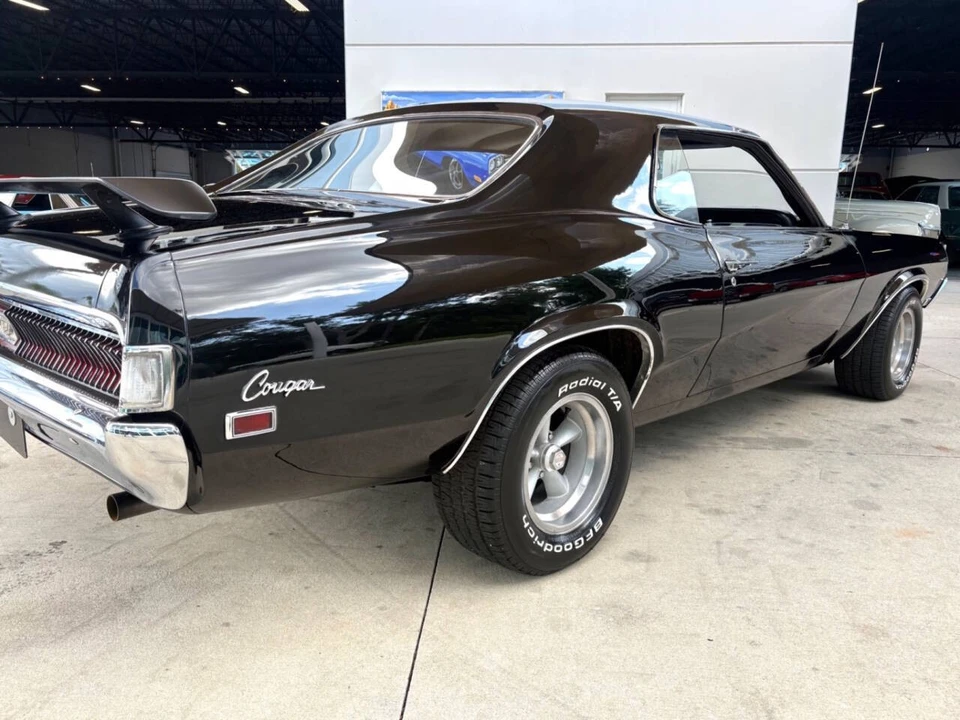 1969 Mercury Cougar 1st Gen - Image 16 of 31