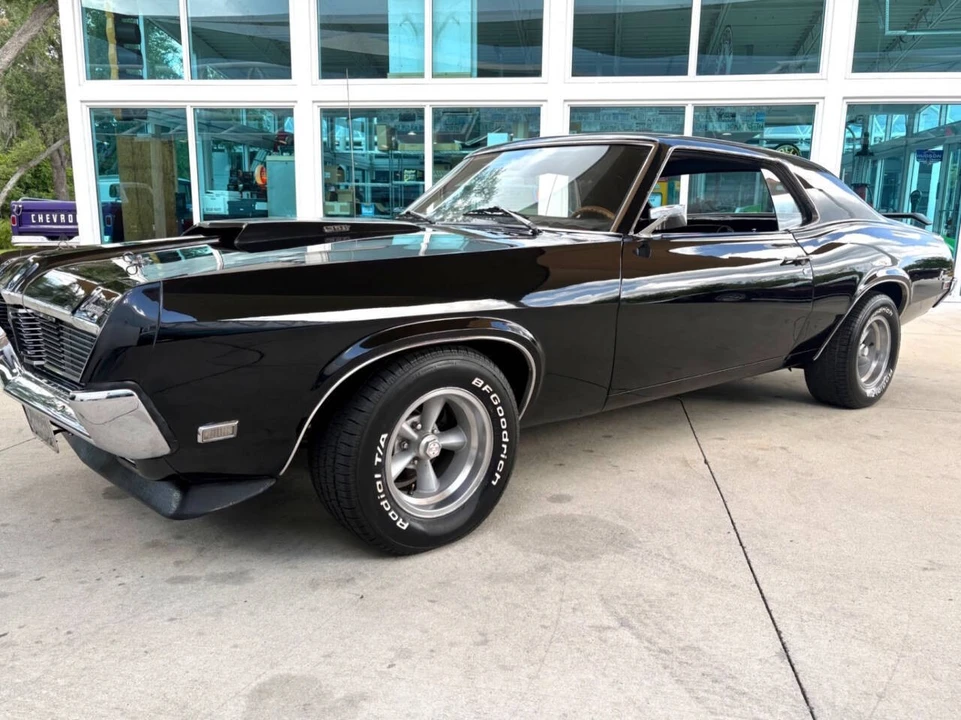 1969 Mercury Cougar 1st Gen - Image 12 of 31