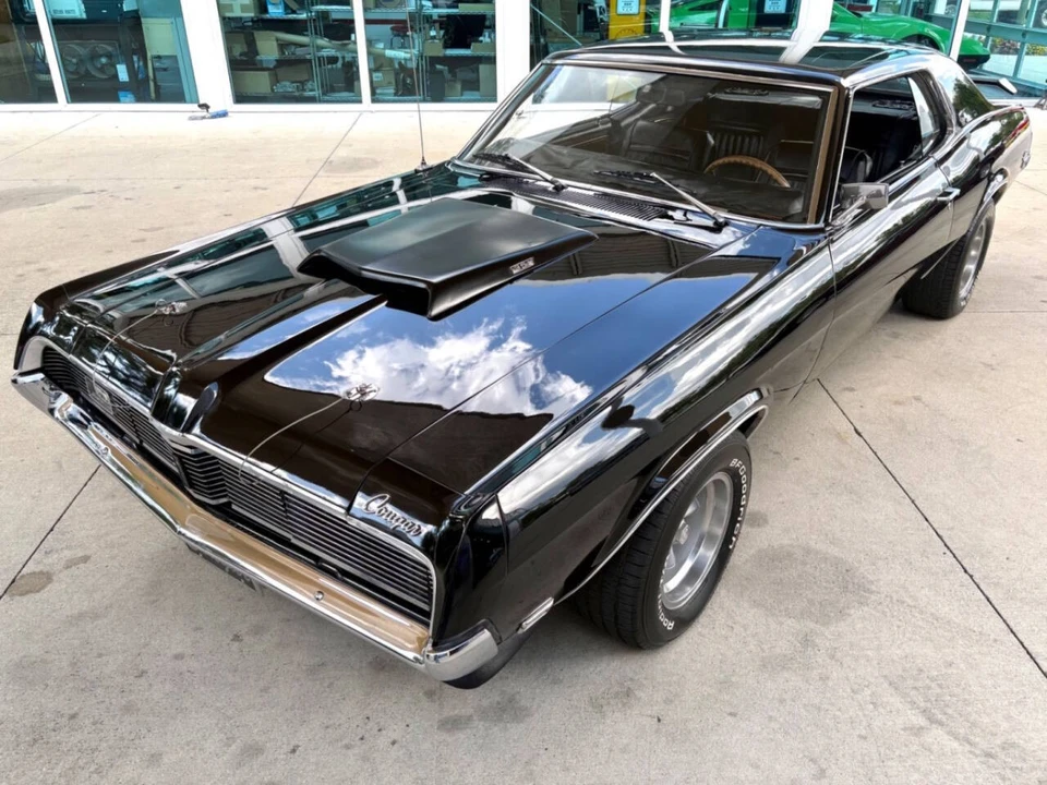 1969 Mercury Cougar 1st Gen - Image 20 of 31