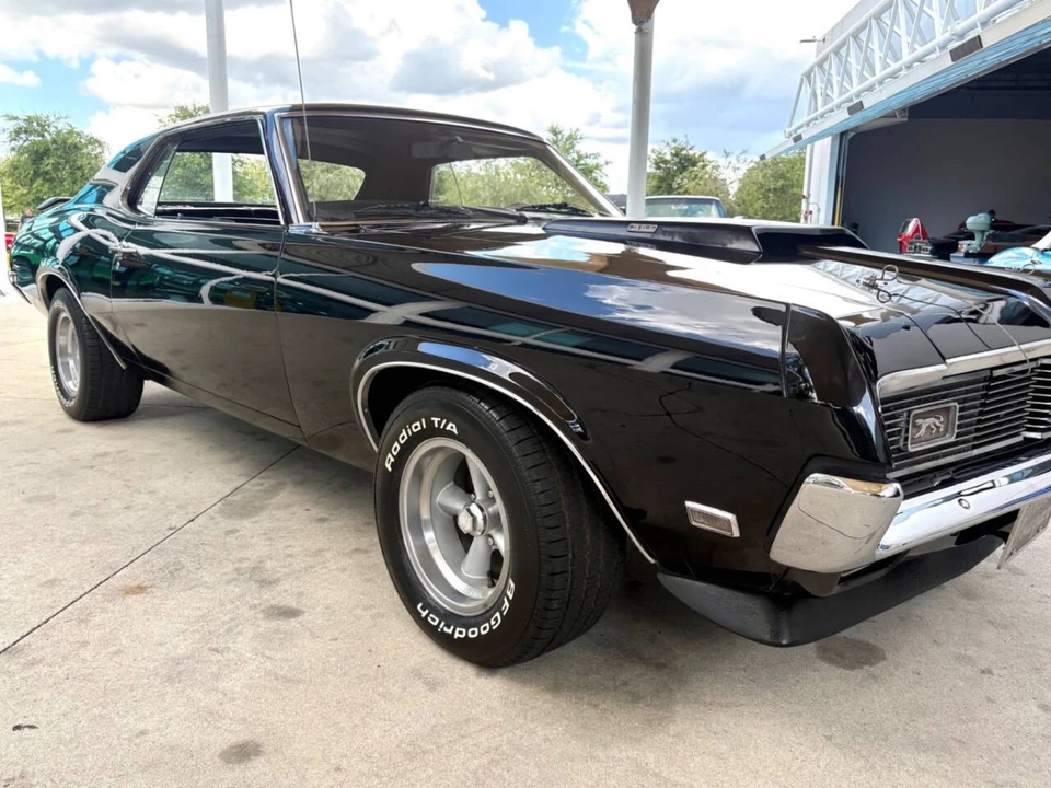 1969 Mercury Cougar 1st Gen - Image 19 of 31