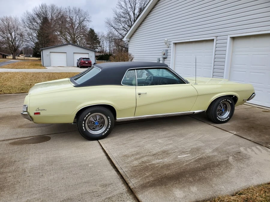 1969 Mercury Cougar 1st Gen - Image 10 of 11