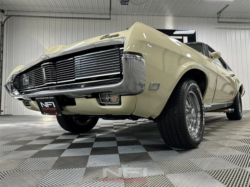 1969 Mercury Cougar 1st Gen - Image 13 of 31