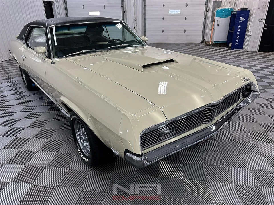 1969 Mercury Cougar 1st Gen - Image 5 of 31