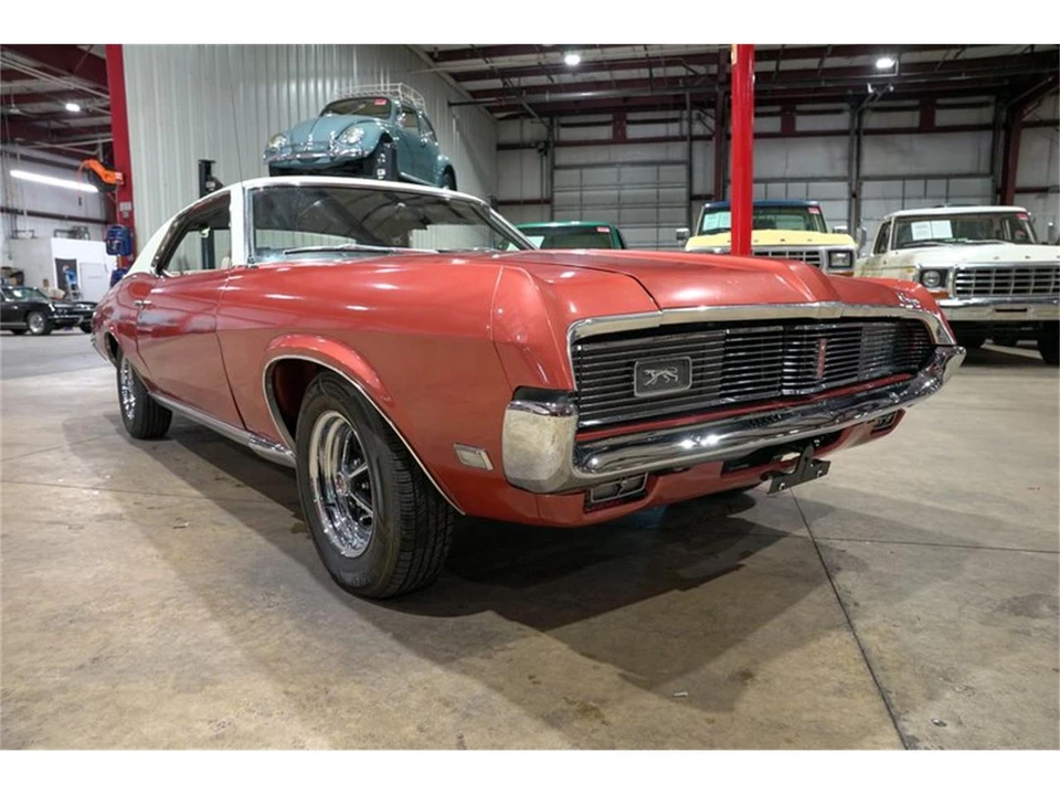 1969 Mercury Cougar 1st Gen - Image 12 of 31